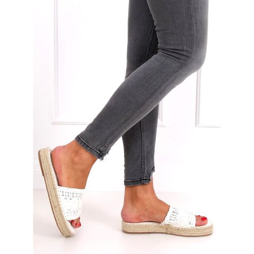 Klapki espadryle białe T353P White r.41 na Arena.pl