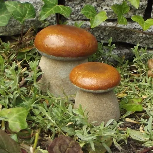 figurka dekoracja borowik do ogrodu na prezent zdjęcie 6