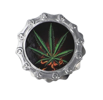 Srebrny Grinder Młynek do Suszu Zielony Liść nad Płomieniami na Czarnym Tle na Arena.pl