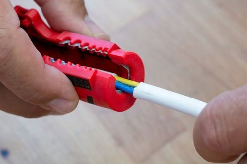 WIELOFUNKCYJNY NÓŻ DO ŚCIĄGANIA IZOLACJI PRZEWODÓW ŚCIĄGACZ DLA na Arena.pl