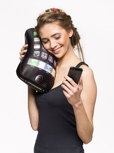 ipoduszka z kieszonką na Arena.pl