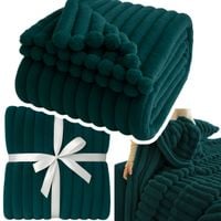 MIĘKKI KOC NARZUTA NA ŁÓŻKO WYTŁACZANE PASKI SHERPA CIEPŁY 220X230 GRUBY DWUSTR