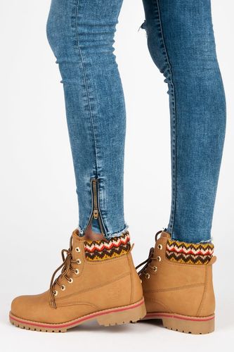 TRAPERY Rozmiar - 37 na Arena.pl