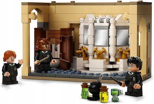 LEGO Harry Potter 76386 Hogwart: Pomyłka z Eliksirem + Latający Ford Anglia na Arena.pl