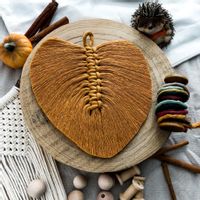 Liść boho | piórko makrama dekoracja na ścianę | miodowy