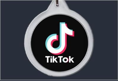 Brelok do kluczy Tik Tok zdjęcie 1