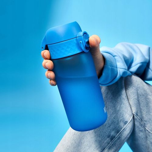 BIDON Z BLOKADĄ OTWARCIA niebieski USTNIK TWARDY MAŁY I LEKKI ION8 0,4 L na Arena.pl