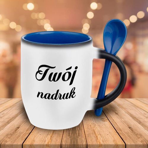 Kubek magiczny niebieskim wnętrzem i z łyżeczką z Twoim nadrukiem na Arena.pl