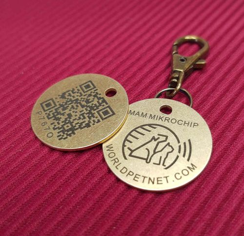 Zawieszka z kodem QR umożliwiającym szybką identyfikację psa lub kota na Arena.pl