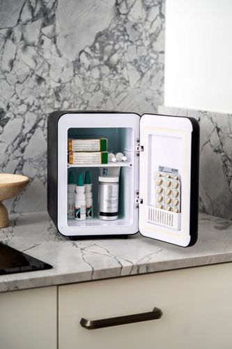 Mini Lodówka - 4L ADLER AD 8084 Black na Arena.pl