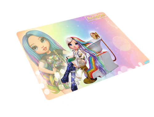 Podkładka pod myszkę Rainbow High na Arena.pl