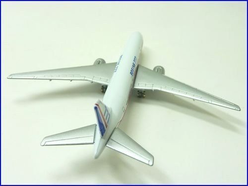 Samolot Boeing 777 na Arena.pl