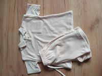 Piękny beżowy komplet r.  lata