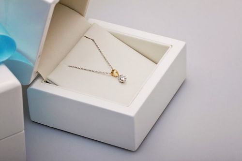 Złoty wisiorek WXD1930 - Diament na Arena.pl