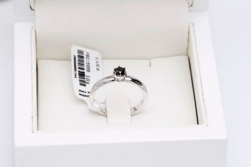 Złoty pierścionek PBD1595B - Diament na Arena.pl
