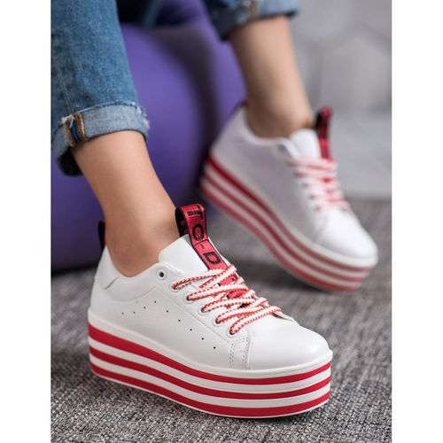 Trampki Na Platformie W Paski r.38 na Arena.pl