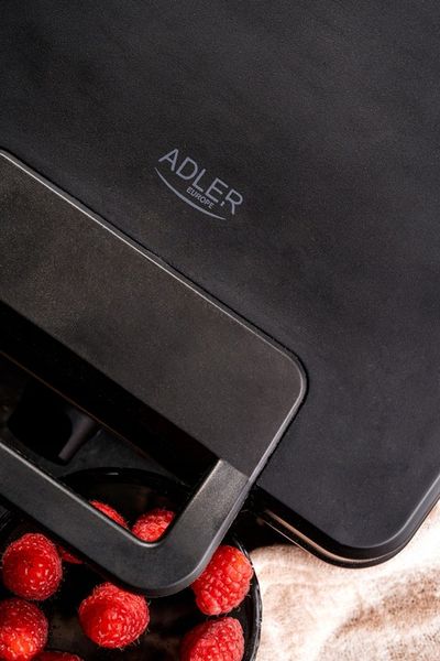 GOFROWNICA AD3049 ADLER 1800W NA 4 CHRUPIĄCE GOFRY zdjęcie 3