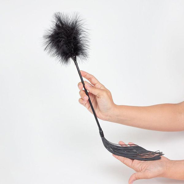Black Feather Tickler & Whip zdjęcie 3