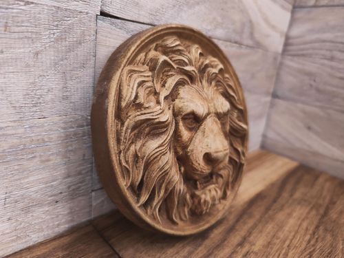 Obraz płaskorzeźba Lwa Lew Król zwierząt 16 cm drewniany obraz medalion na Arena.pl