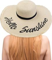 kapelusz słomkowy z dużym rondem przeciwsłoneczny