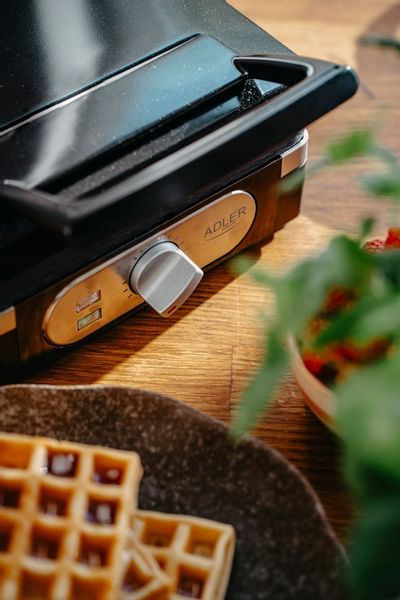 GOFROWNICA 2000W XXL 2 CHRUPIĄCE PUSZYSTE GOFRY XXL DUŻA SOLIDNIE WYKONANA zdjęcie 6