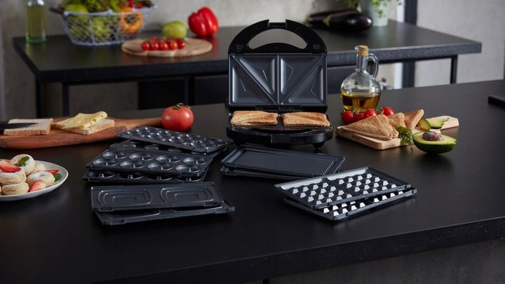 Toster Opiekacz do orzeszków tostów Gofrownica sandwich 6w1 1000W LOVIO zdjęcie 6