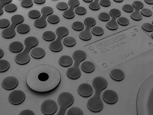 DYWANIKI KORYTKA GUMOWE Seat Toledo od 2013 na Arena.pl