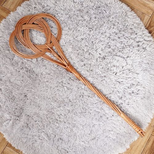 Trzepaczka do dywanów wiklinowa 75 cm na Arena.pl