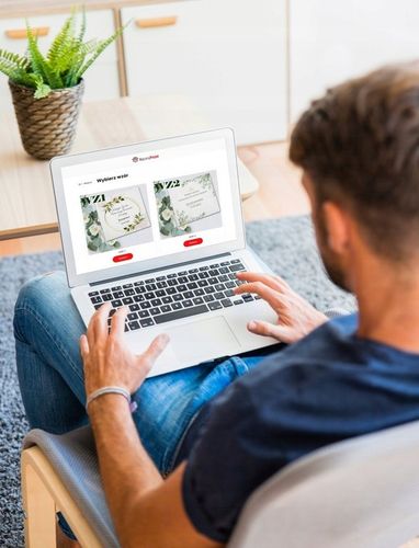 ZESTAW PODUSZKA KUBEK SŁODKI POTWOREK LABUBU LALKA WZORY PREZENT IMIĘ na Arena.pl