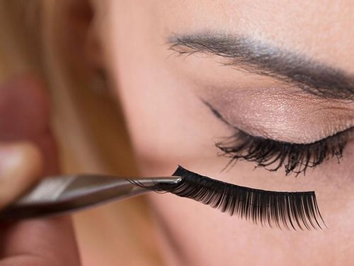 Ardell DUO QUICK-SET STRIPLASH ADHESIV Dark 14g na Arena.pl