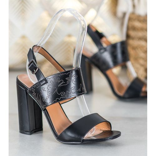 Sandałki Ze Wzorem r.41 na Arena.pl