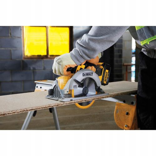 Pilarka DeWalt DCS391NT (460W; 165mm) na Arena.pl
