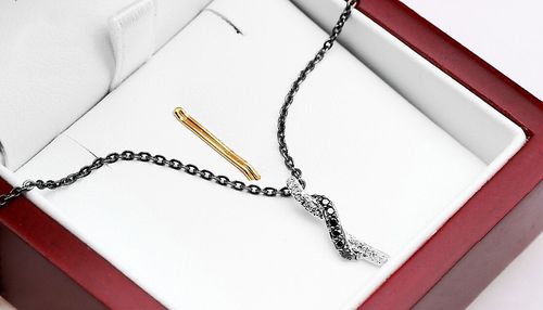 Złoty wisiorek WBD1908 - Diament na Arena.pl