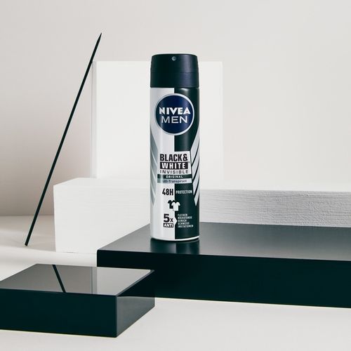 NIVEA MEN DEO BLACK WHITE INVISIBLE ORIGINAL spray na Arena.pl