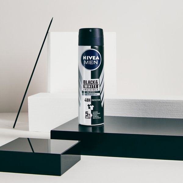 NIVEA MEN DEO BLACK WHITE INVISIBLE ORIGINAL spray zdjęcie 4