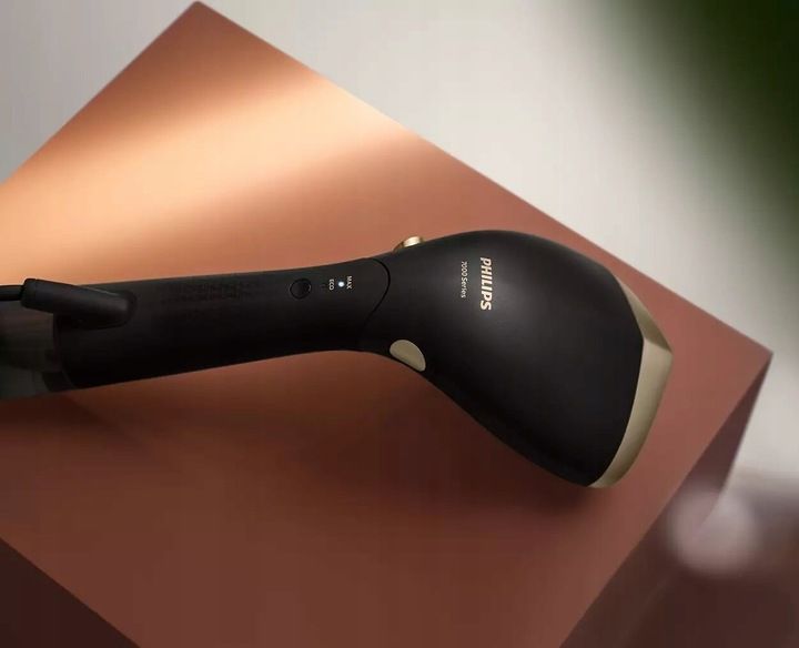 Parownica do ubrań (Steamer) PHILIPS STH7060/80 zdjęcie 9