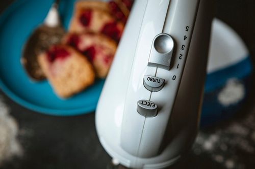 Mikser z misą Camry CR 4213 600W Turbo 5 prędkości na Arena.pl