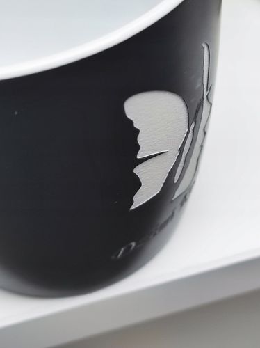 Duży kubek z własnym nadrukiem do kawy herbaty na prezent urodziny na Arena.pl