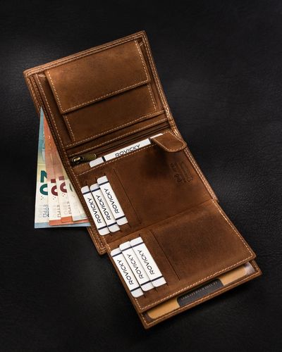 Męski stylowy portfel z indywidualnym wzorem na Arena.pl