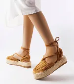 Camelowe wiązane espadryle Partenia 38