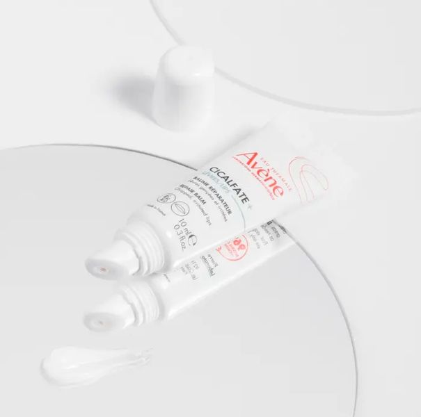 AVENE Cicalfate+ regenerujący balsam do ust 10 ml zdjęcie 3