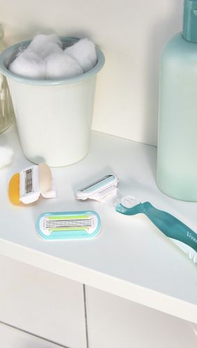 Gillette Venus Smooth Maszynka do golenia dla kobiet + 5 ostrzy na Arena.pl