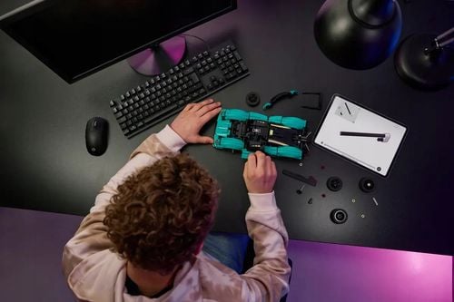 42208 - lego technic - aston martin valkyrie na Arena.pl