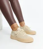 Jasnobeżowe lekkie trampki sportowe Senaida 38