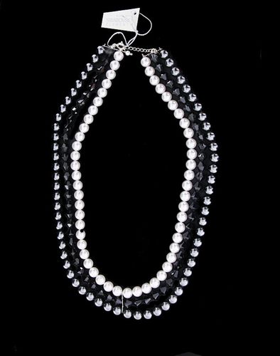 naszyjnik z elementami Swarovski® na Arena.pl