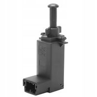 FREELANDER 1998-2004CZUJNIK STOPU STOP XKB000010