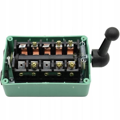 WŁACZNIK WYŁĄCZNIK PRZEŁĄCZNIK KRZYWKOWY LEWO PRAWO 3 FAZY 60A W OBUDOWIE na Arena.pl