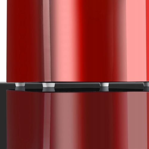 Kostkarka do lodu na Arena.pl