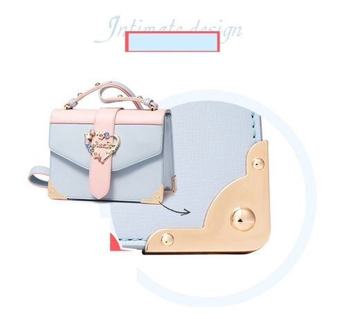 Modna czerwona listonoszka na Arena.pl