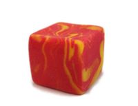 Cukrowa kostka lawa na tort jak z Minecraft